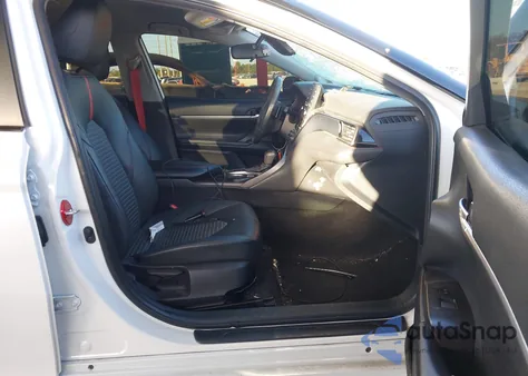 2022 Toyota Camry Trd z USA, uszkodzony, nr VIN 4T1KZ1AK9NU068815